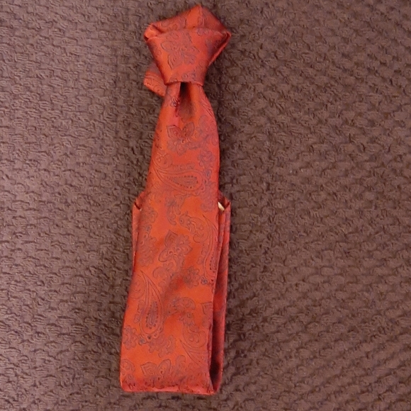 Tie - Picture 3 of 3